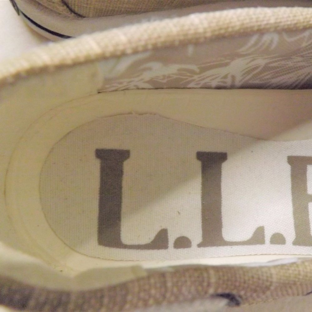 L.L. Bean Canvas Shoe- Women's 7.5M - Picture 10 of 13